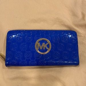 Blue Micheal Kors Wallet